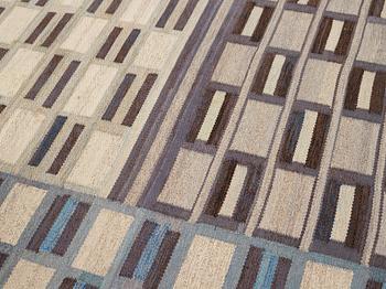 Alice Lund, MATTA, rölakan, ca 507,5 x 305 cm, komponerad av Alice Lund.