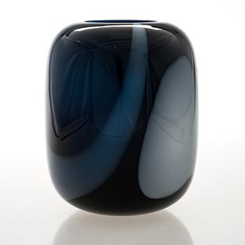 TIMO SARPANEVA, maljakko, "Blues", signeeraamaton. Iittala. 1985.