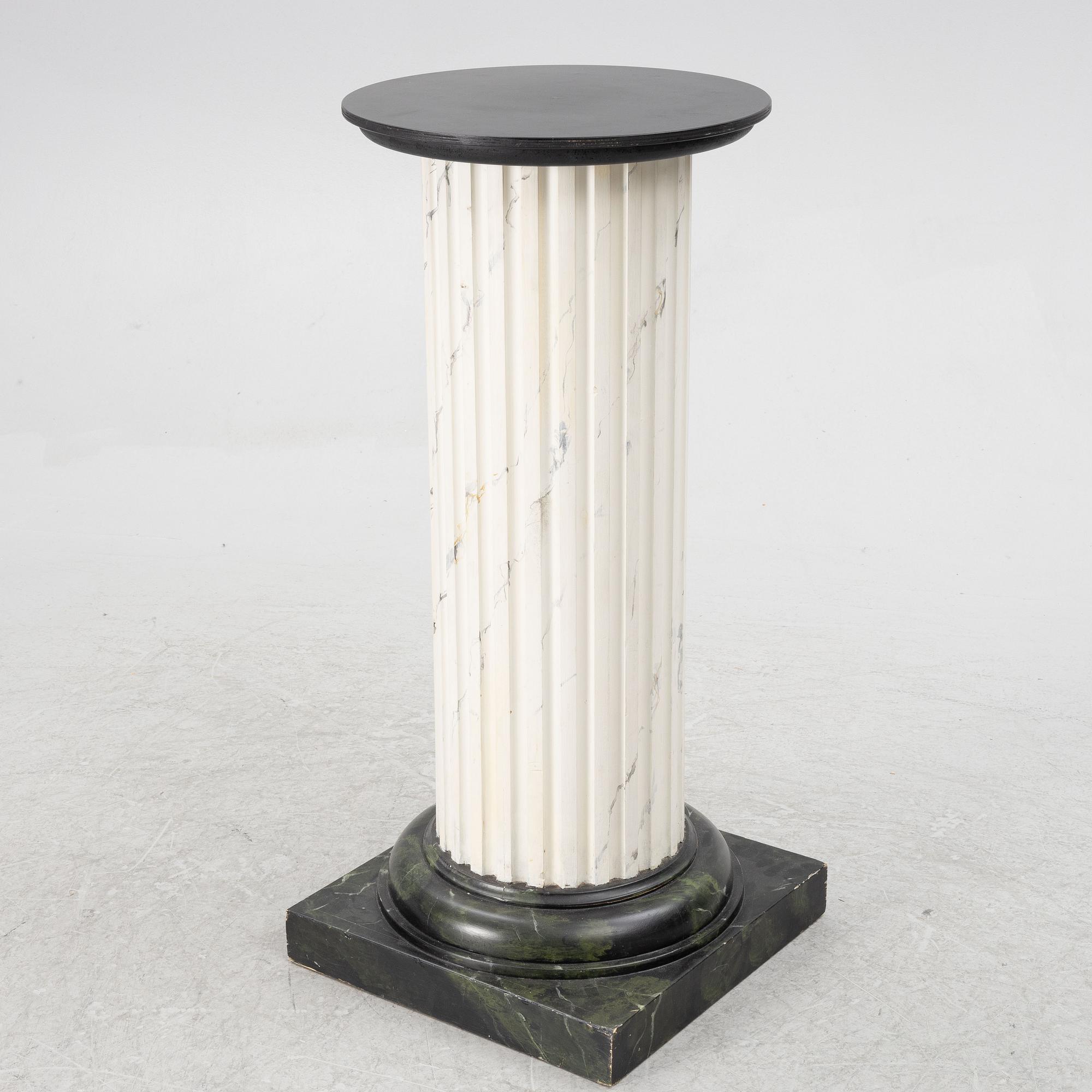 Pedestal, early 20th century.