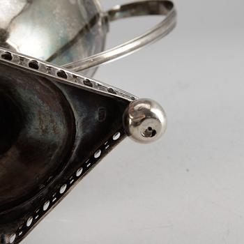 SOCKERSKÅL, silver, Johan Henrik Leffler, Falun 1821. Vikt ca 470 gram.