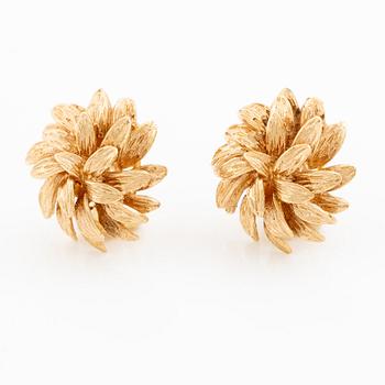 Earrings, 18K gold in the form of leaves.
