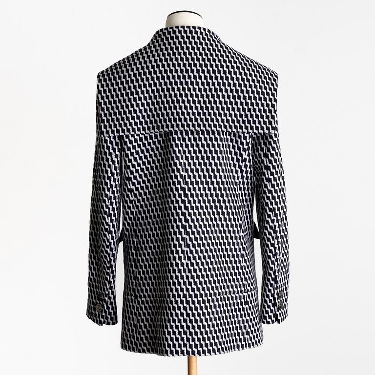 Chanel, coat, size Fr 38.