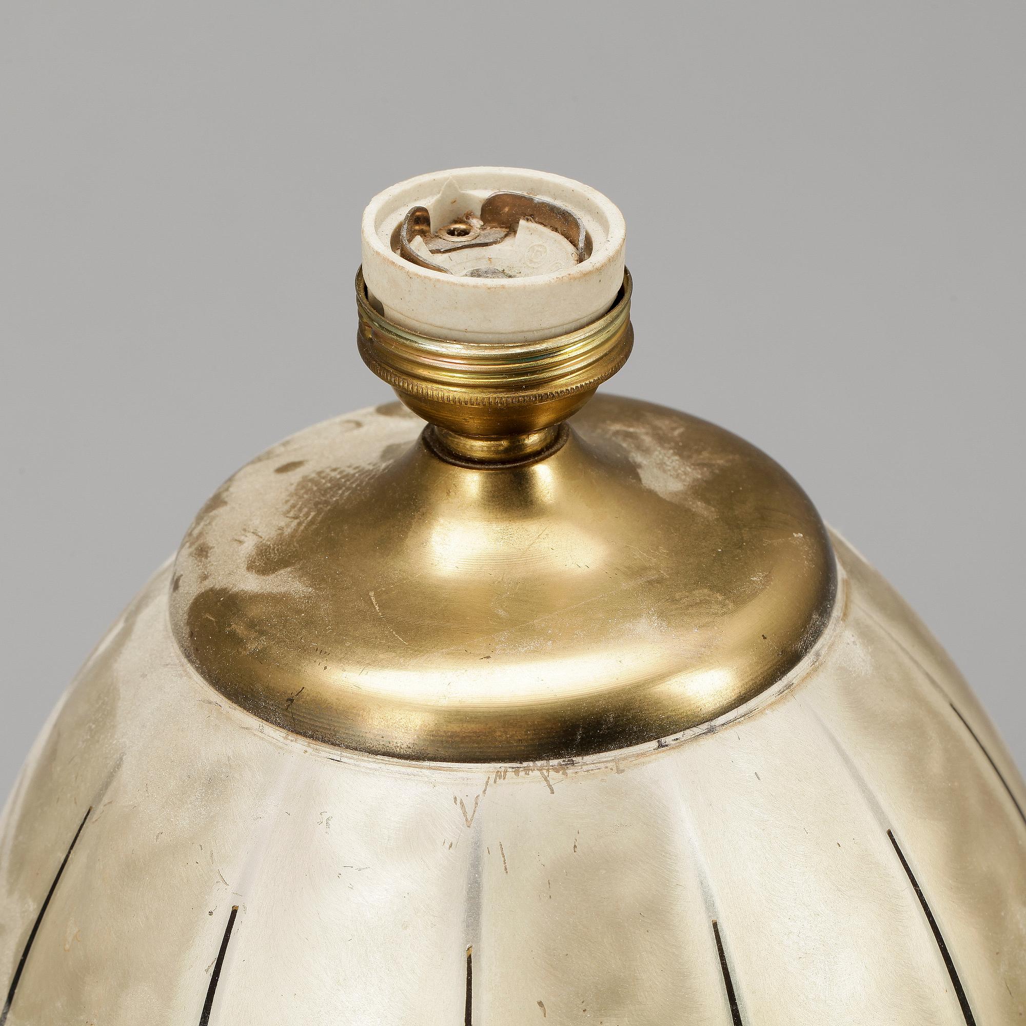 BORDSLAMPA, Wurttembergischee Metallwarenfabrik, 1900-talets första hälft.
