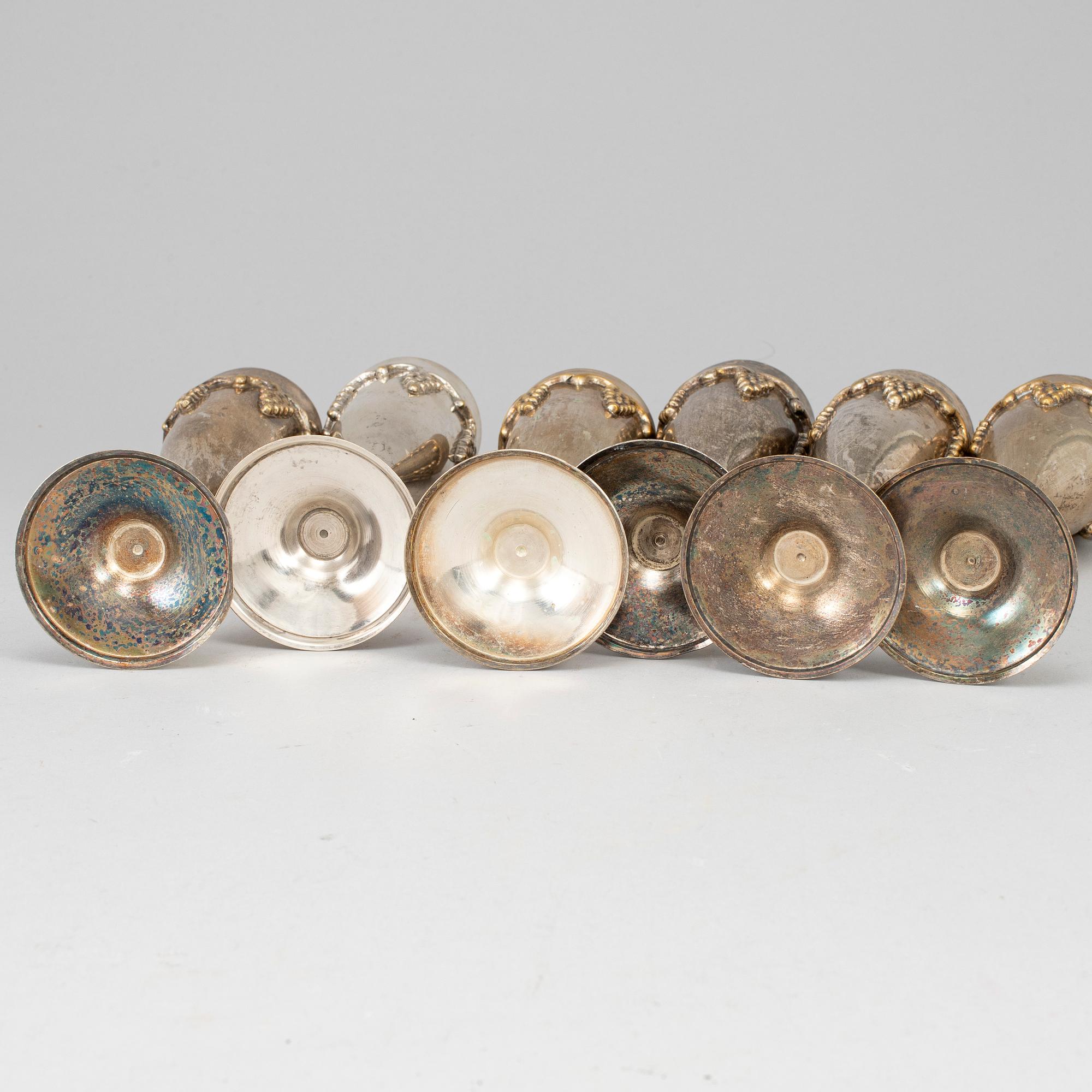 CHAMPAGNEGLAS, 6 st, nysilver, 1900-tal.