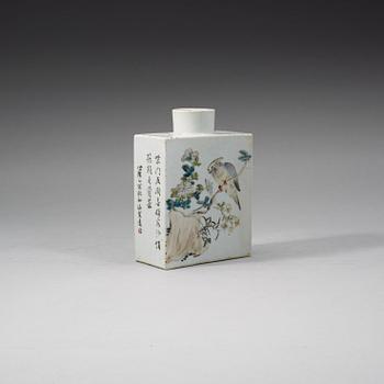 A large enameled tea caddy, Qing dynasty, signed Su Shengyuan and dated in the year of Yiyou (1885).