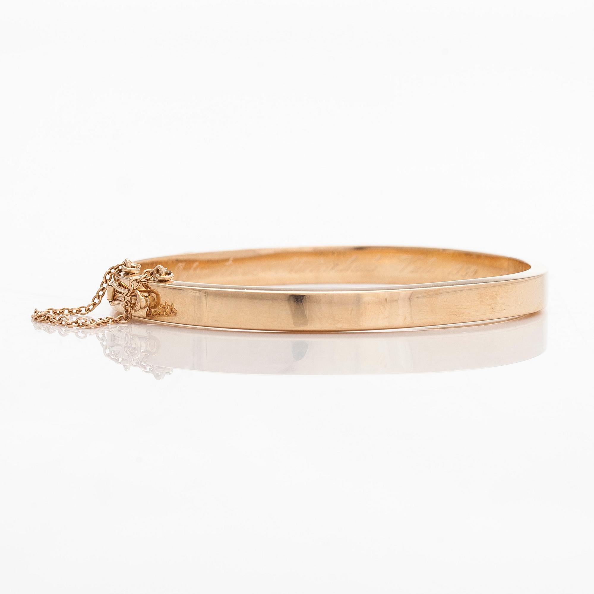 A 14K gold bracelet with single-cut diamonds, Kulta-Hamara Oy, Helsinki 1959.