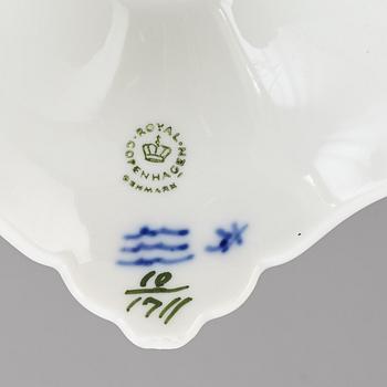 ROYAL COPENHAGEN, a 'Blå Blomst' part coffee and tea service, Denmark (75 pieces).