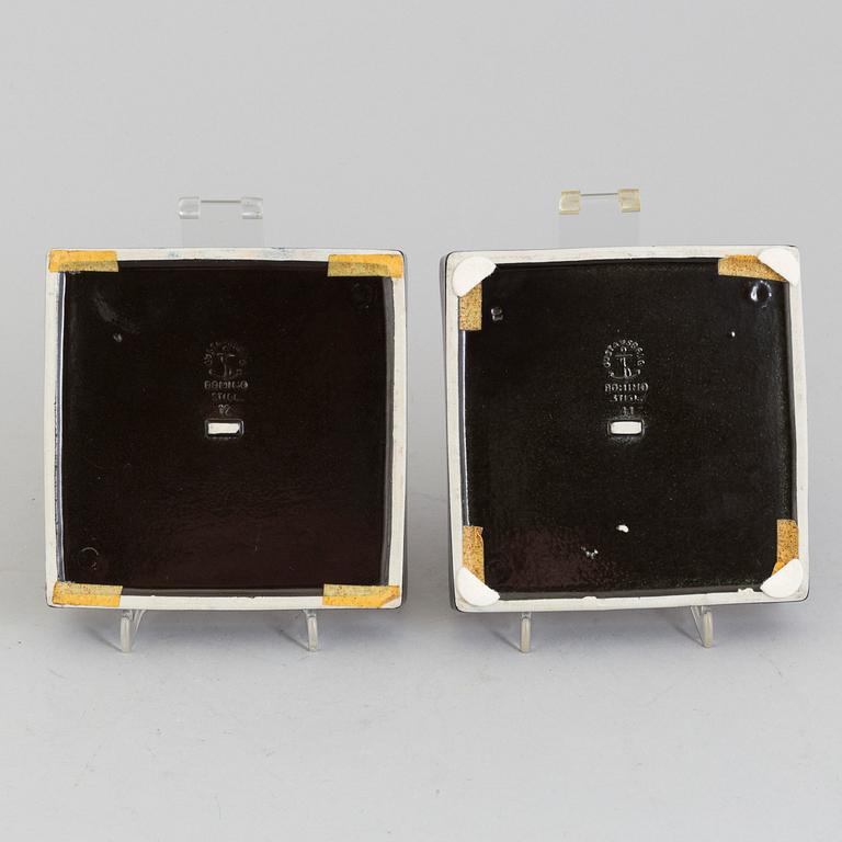 STIG LINDBERG, fat, 2 stycken, "Domino", Gustavsberg, 1900-talets andra hälft.