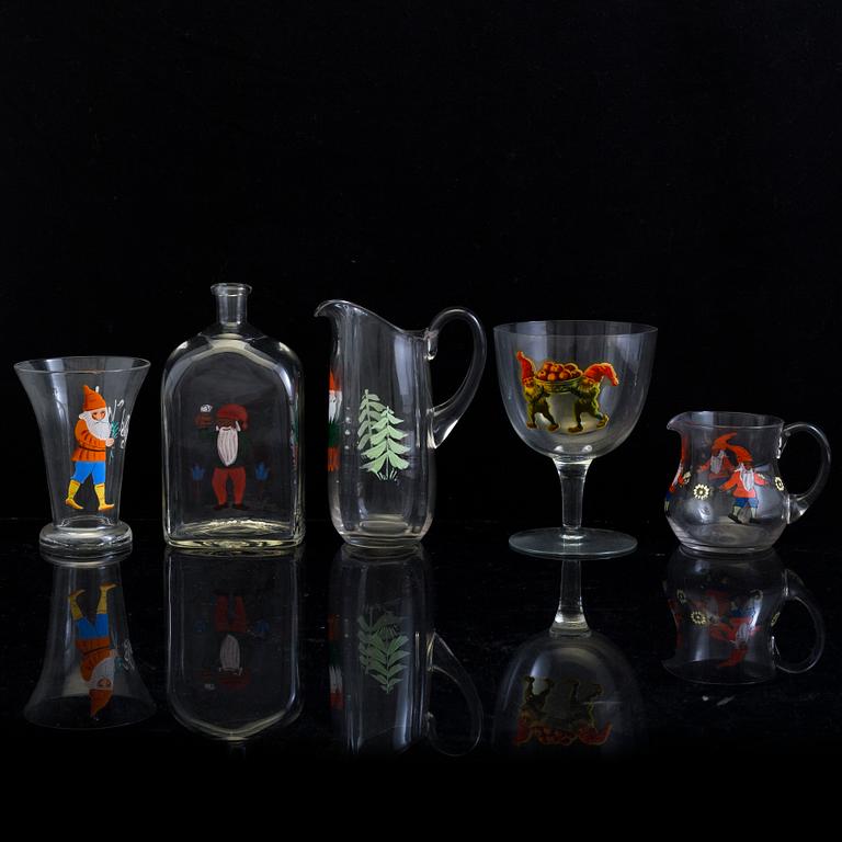 GLASSERVISDELAR, 79 st, glas, Julmotiv, 1900-tal.
