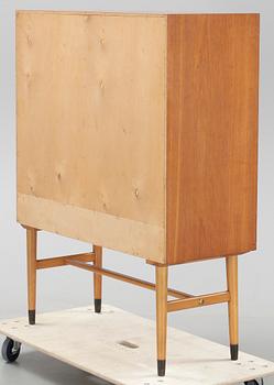 SKÅP, omkring 1900-talets mitt.