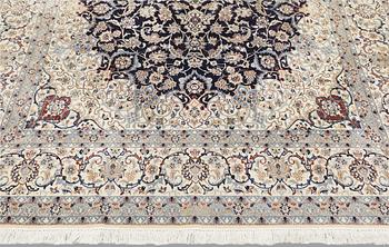 A part silk Nain carpet, so called 6LAA, approx. 320 x 200 cm.