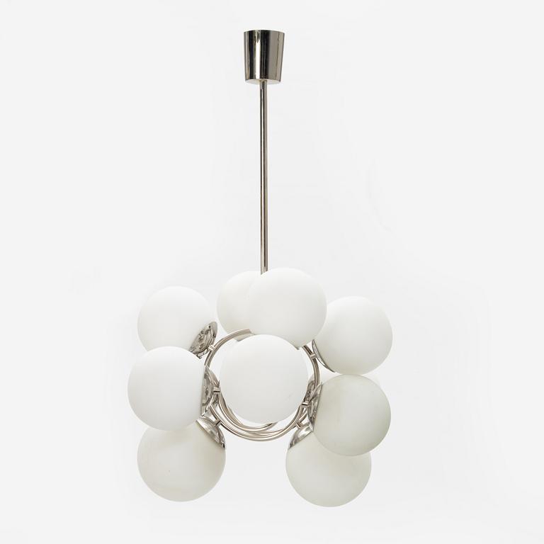 A sputnik model ceiling lamp from Kaiser Leuchten.