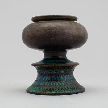 STIG LINDBERG, a stoneware vase, Gustavsberg 1962.