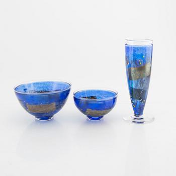 Bertil Vallien, 2 glass bowls and one cup.