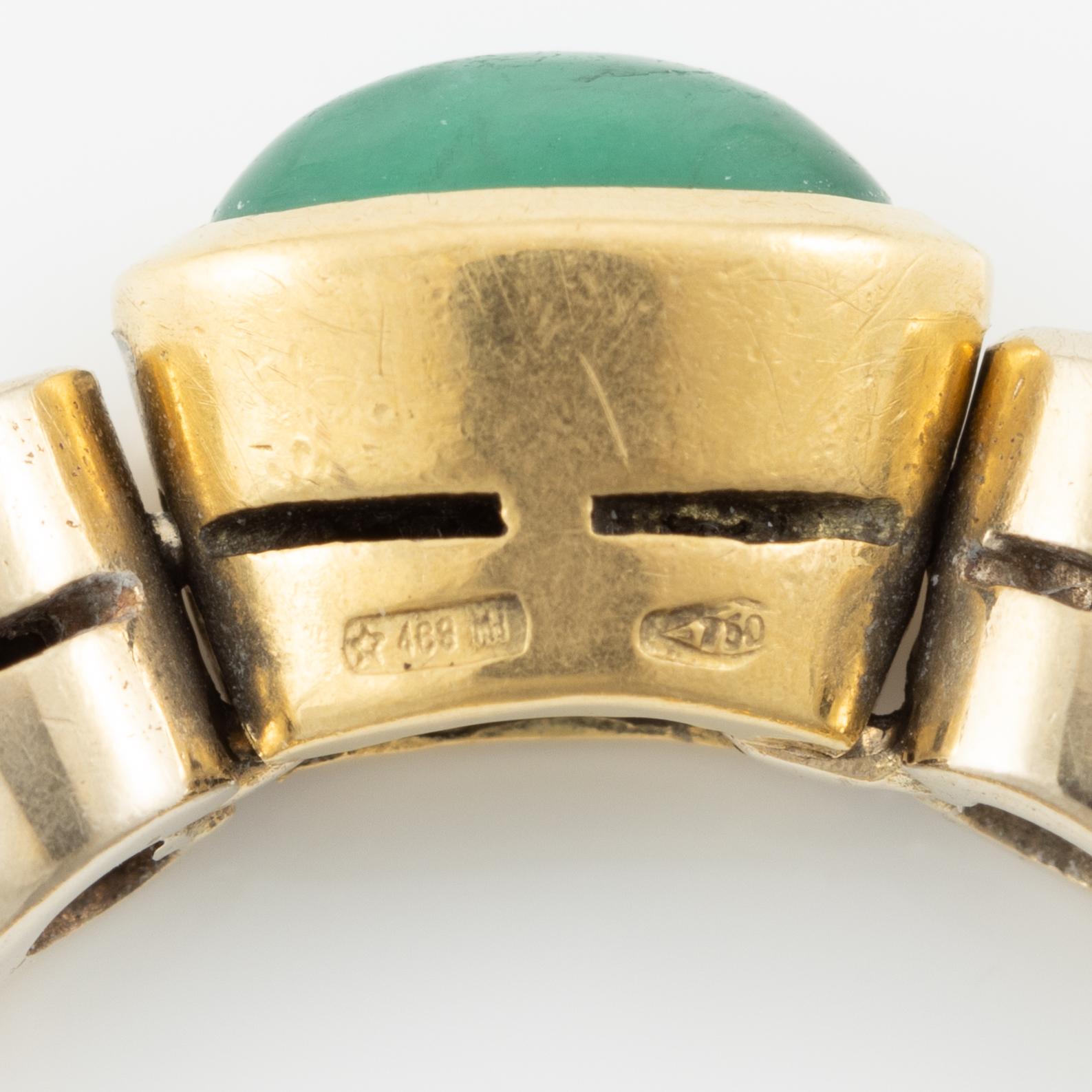 Pomellato, ring, 18K gold with cabochon-cut emerald and brilliant-cut diamonds.
