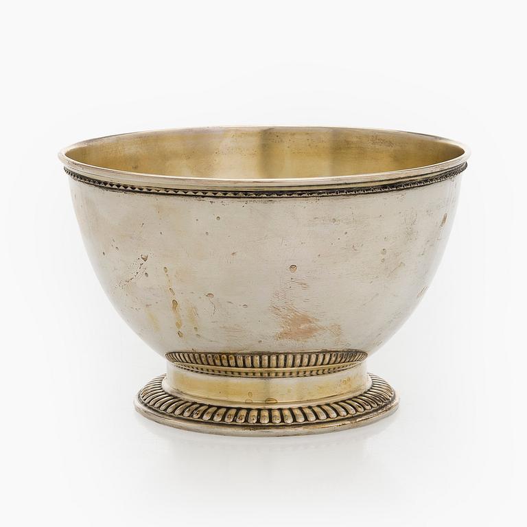 C.G. Hallberg, Malja, hopeaa, Tukholma 1922.