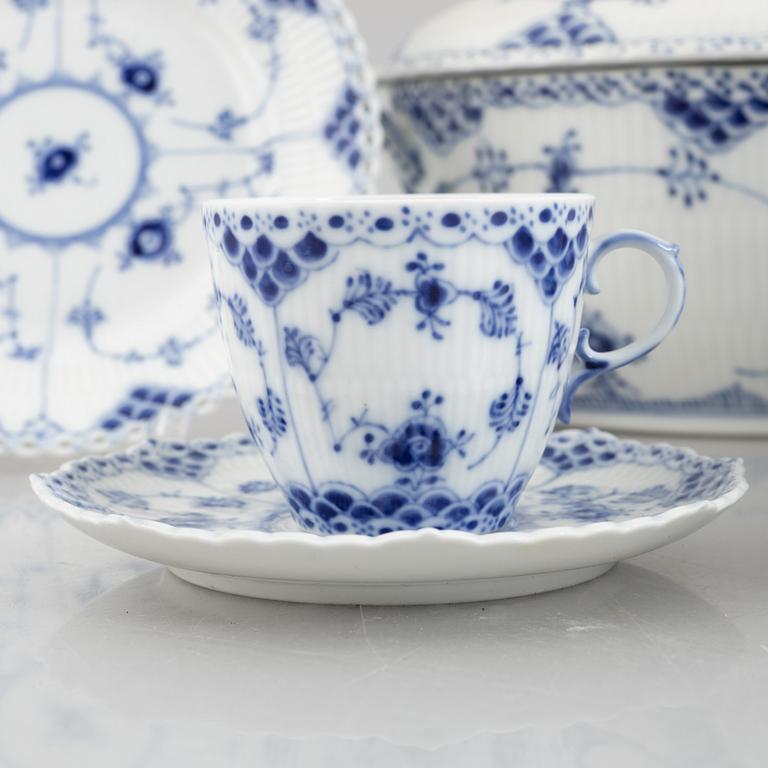 Royal Copenhagen, a 29-piece porcelain coffee service, full lace "Blue Fluted", Denmark.