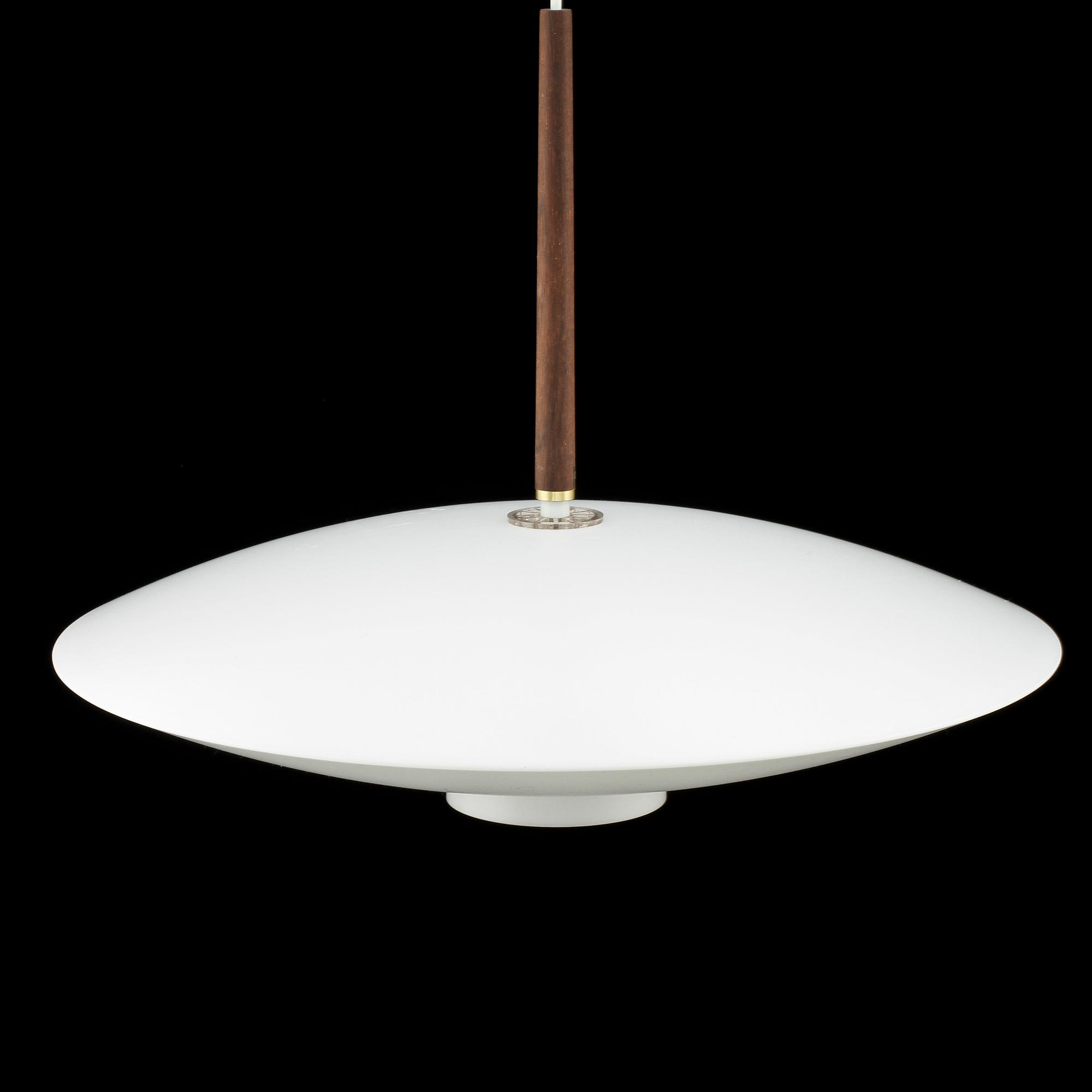 TAKLAMPA, "Discus", Uno och Östen Kristiansson, Luxus, 1900-talets andra hälft, diam 55.