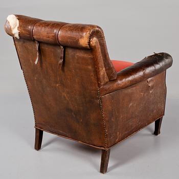 FÅTÖLJ, 1900-talets första kvartal.