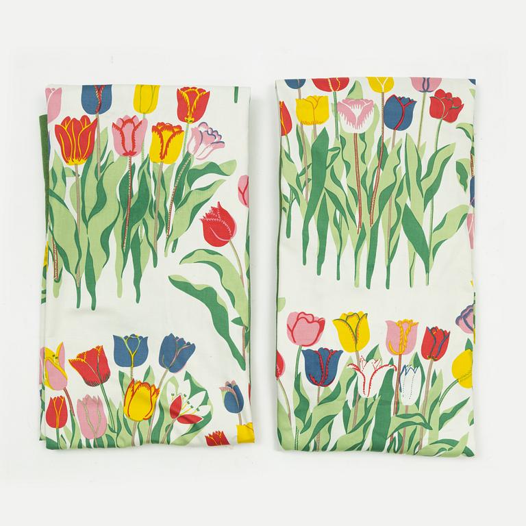 Josef Frank, a pair of 'Tulpan' cotton and linen curtains, Firma Svenskt Tenn.