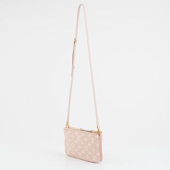 Louis Vuitton, a 'Pochette Double Rose Edition Limitée' bag, 2022.