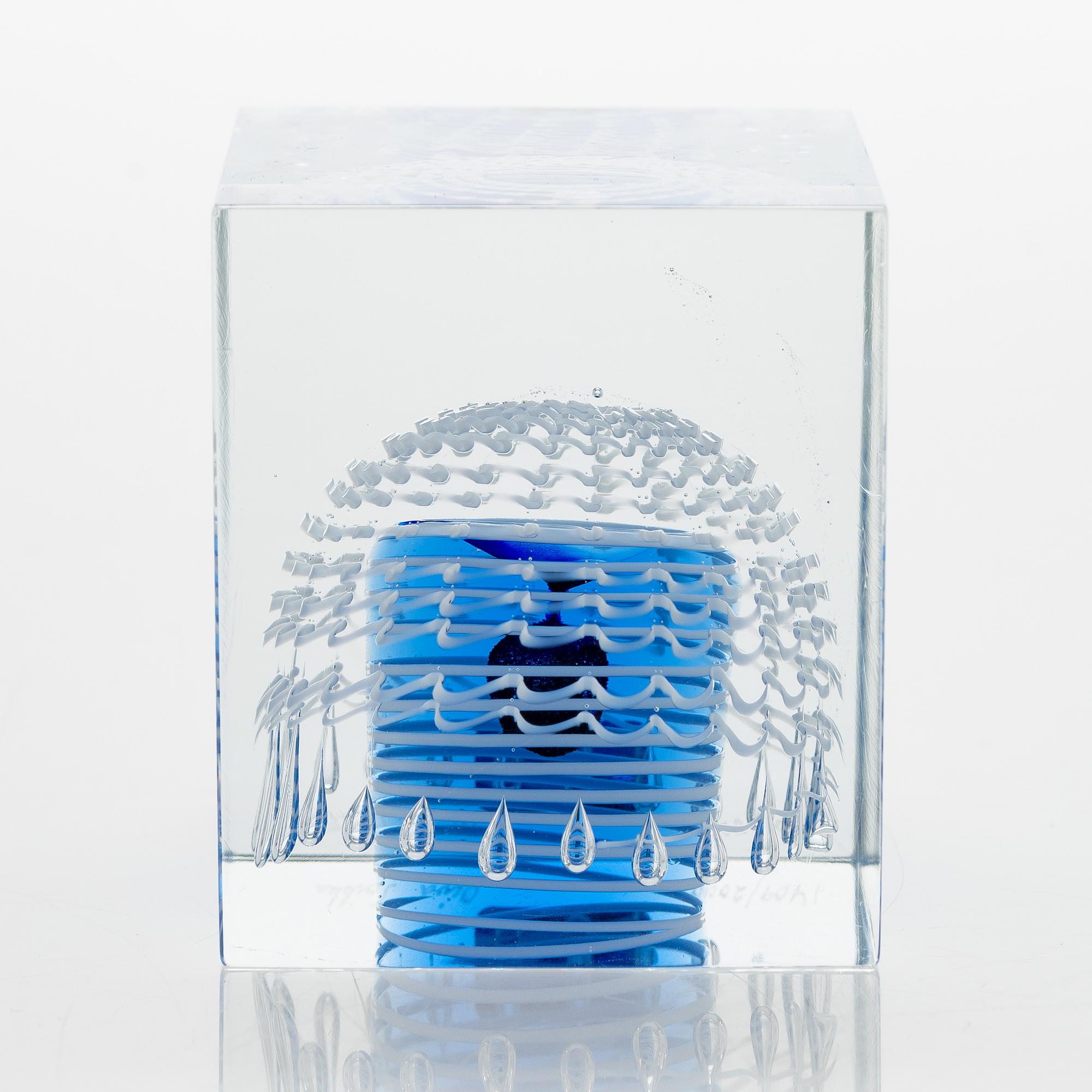 Nuutajarvi Notsjo オイバトイッカ　キューブ　1993 Oiva Toikka, annual glass cube 1993, signed Oiva Toikka Nuutajärvi