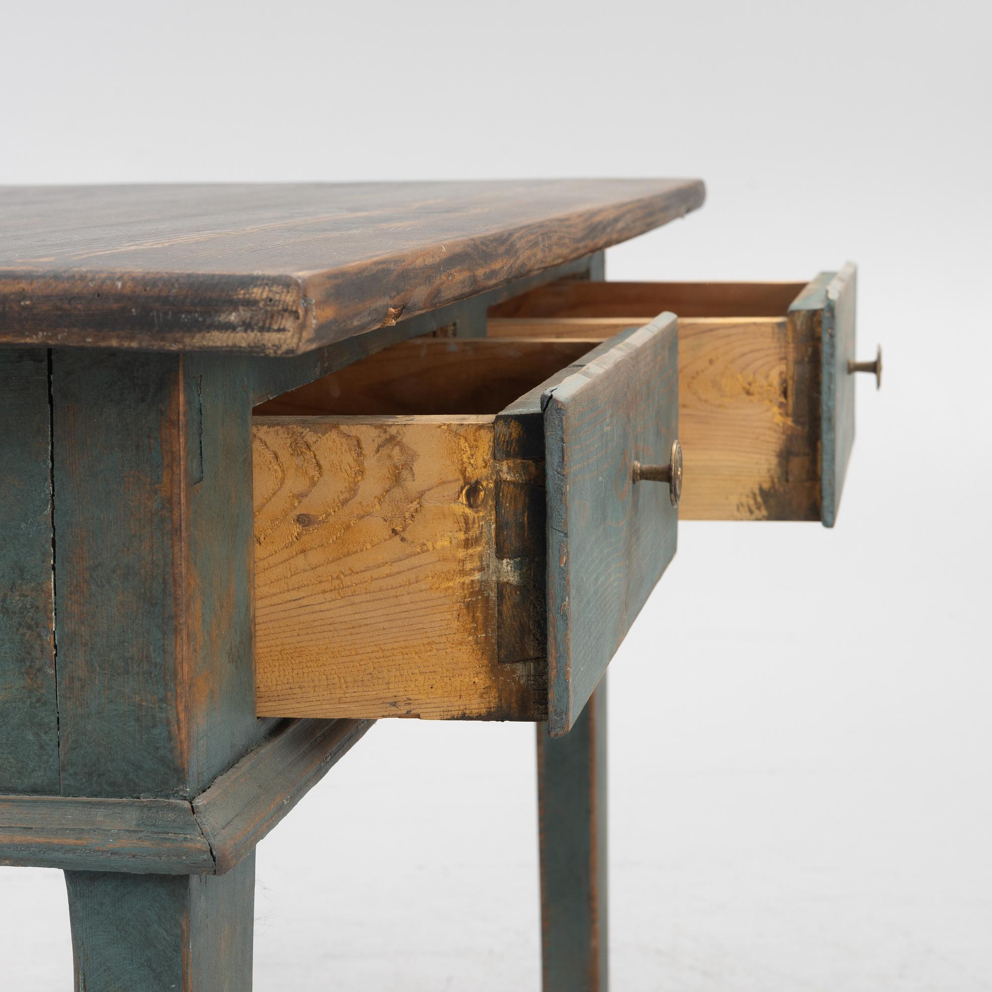 Table, 19th century.