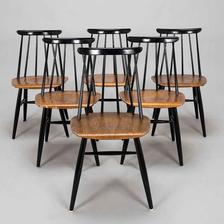 Ilmari Tapiovaara, Six mid-20th century  'Fanett' chairs for Asko.