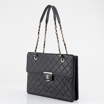 Chanel, a 'Grand Shopping' handbag, 2016.