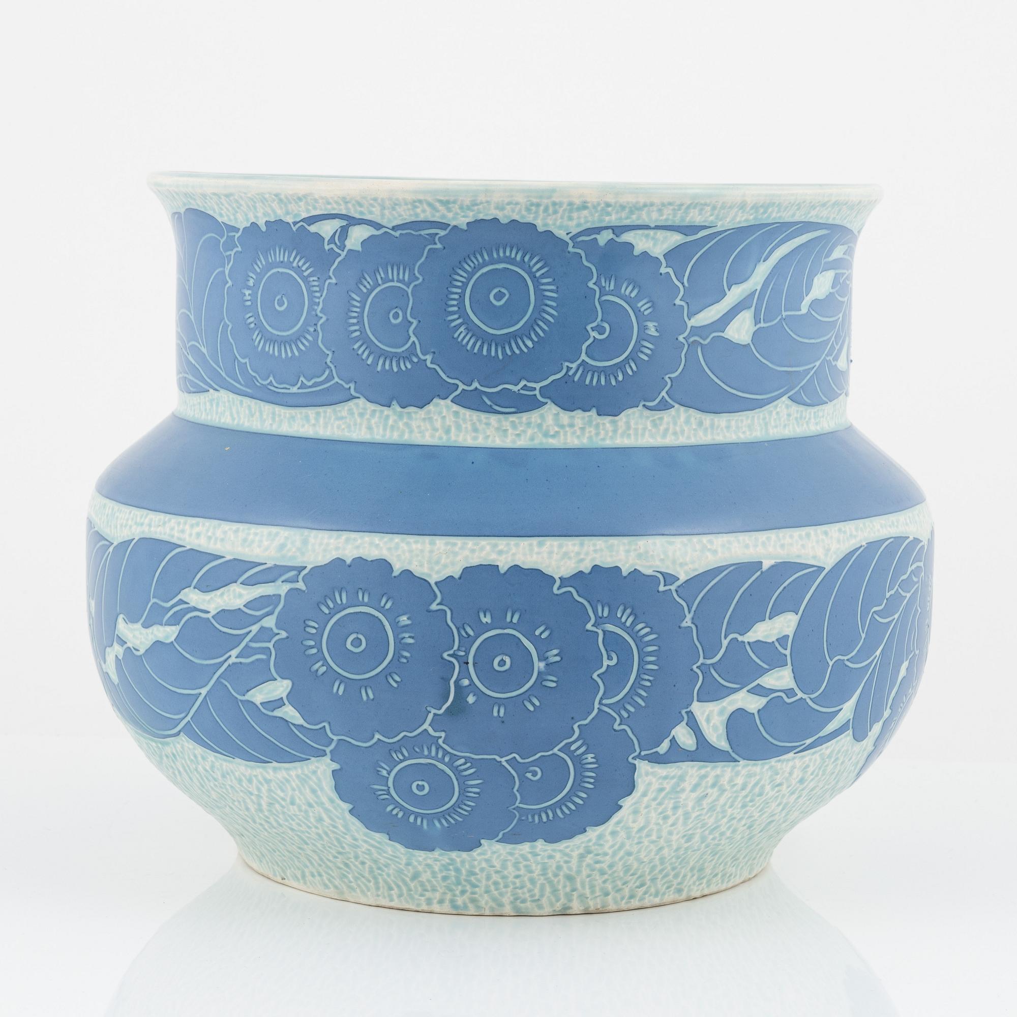Josef Ekberg, a 'Sgrafitto' pot, stoneware, Gustafsberg, Sweden, 1918.