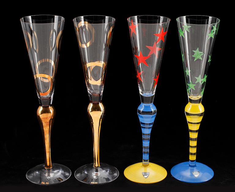 CHAMPAGNESTRUTAR, 4 st, glas, "Clown", Anne Nilsson, Orrefors.