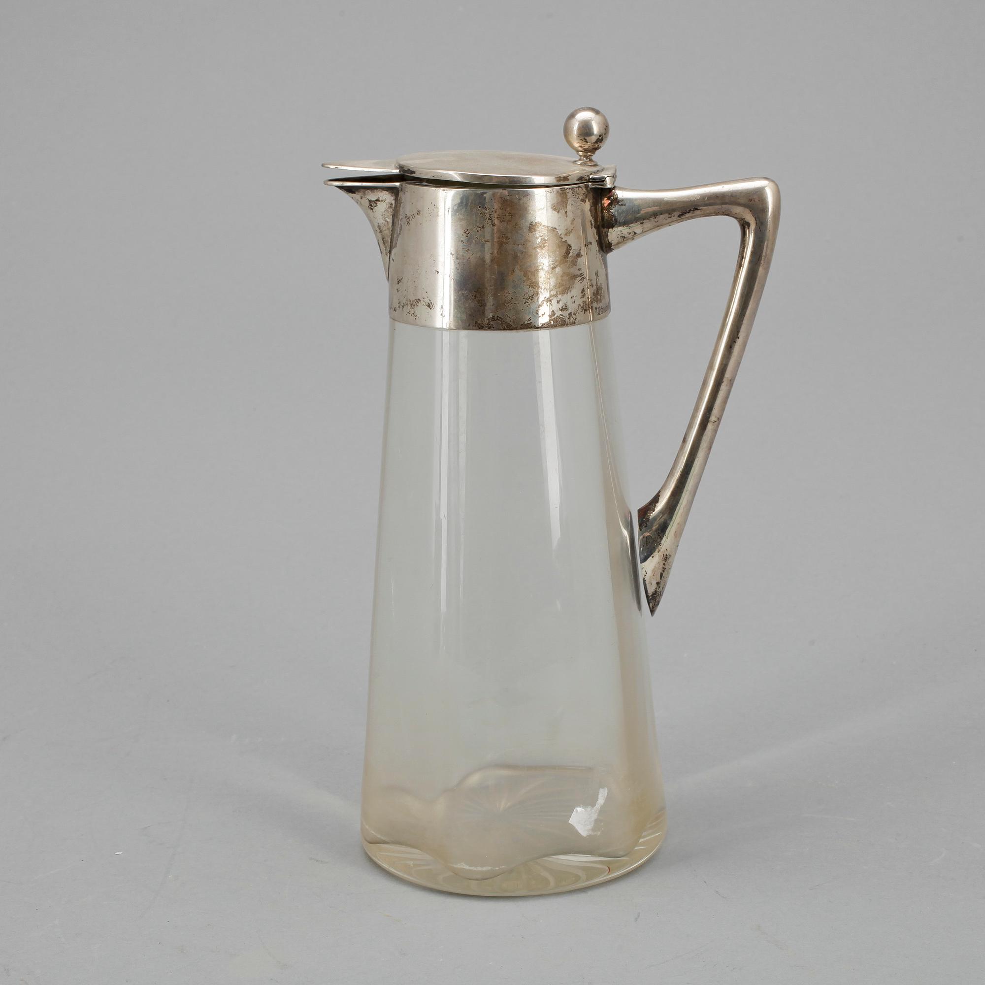 VINKARAFF, silver samt glas, Tyskland, 1900-talets första hälft.