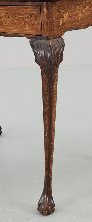 BORD, senbarock, Holland 1700-talets mitt.