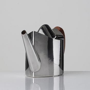 Sigurd Persson, a sterling teapot, Stockholm 1999, executed by Lars Munkhammar.