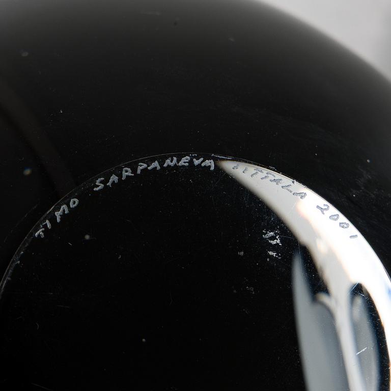 Timo Sarpaneva, a 'Claritas' glass sculpture, signed Timo Sarpaneva Iittala 2001.