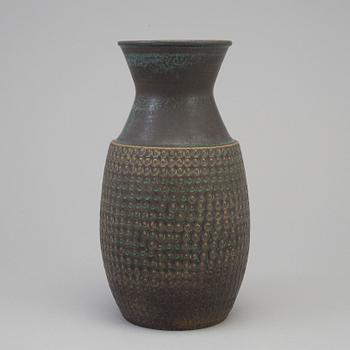 A Stig Lindberg stoneware vase, Gustavsberg studio, Sweden 1963.