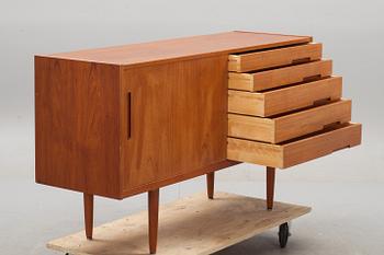 SIDEBOARD, "Lyon",  Nils Jonsson, Troeds.