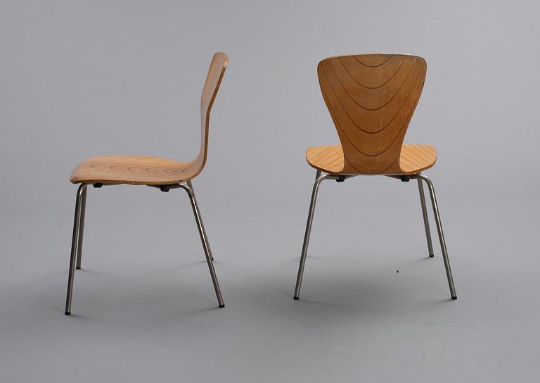 Tapio Wirkkala, A PAIR OF CHAIRS.