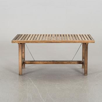 Four pieces of garden furniture by Elsa Stackelberg for Fri Form,