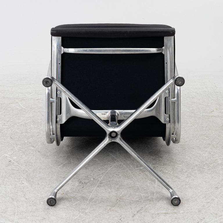 Charles & Ray Eames, Office chair, “EA208 Soft Pad Chair”, Vitra.