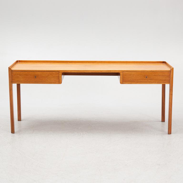 Josef Frank, a dressing table model 650, Svenskt Tenn, mid-20th century.