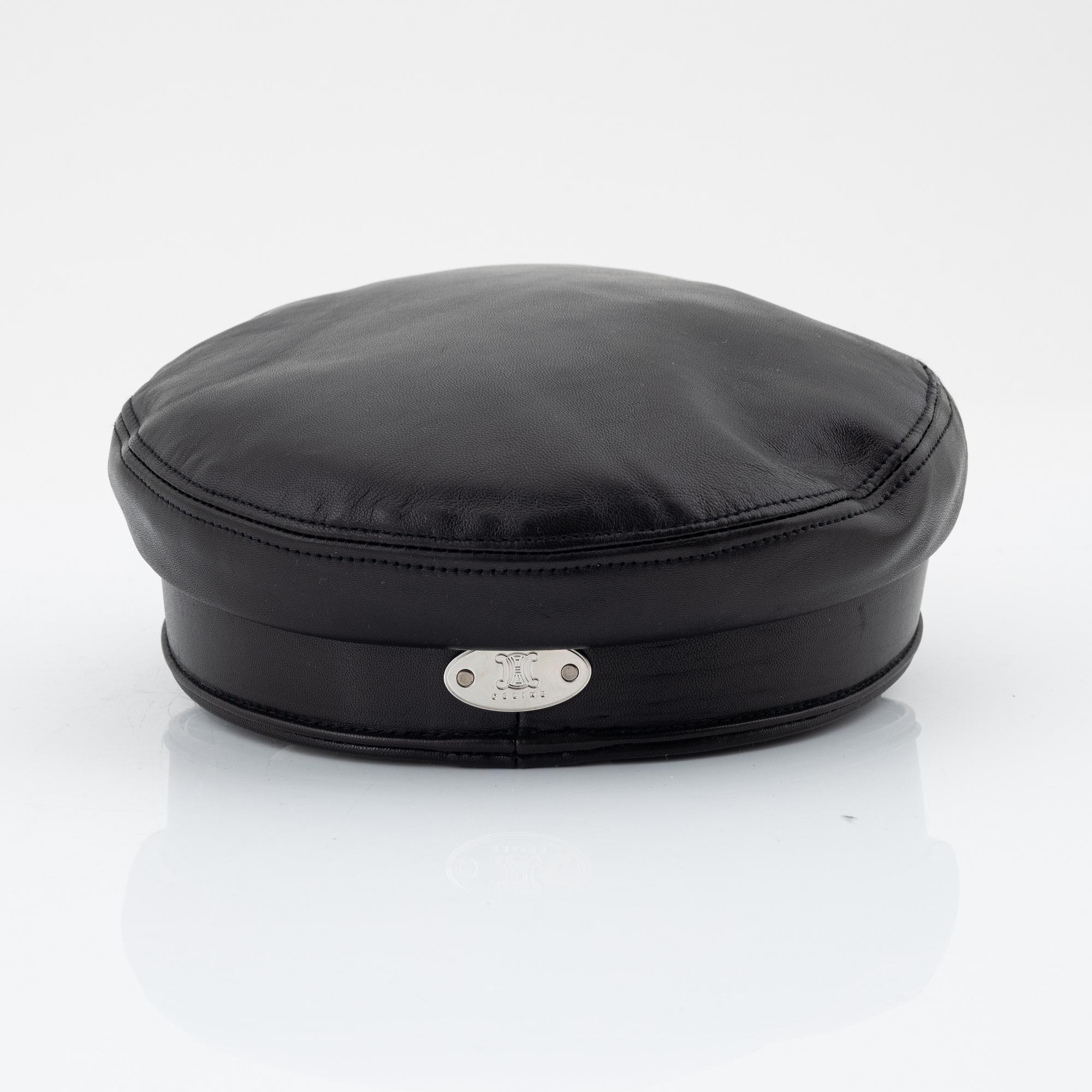 Céline, a leather hat, size M.