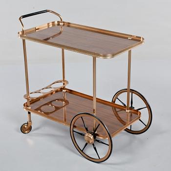 SERVERINGSVAGN, 1900-talets andra hälft.