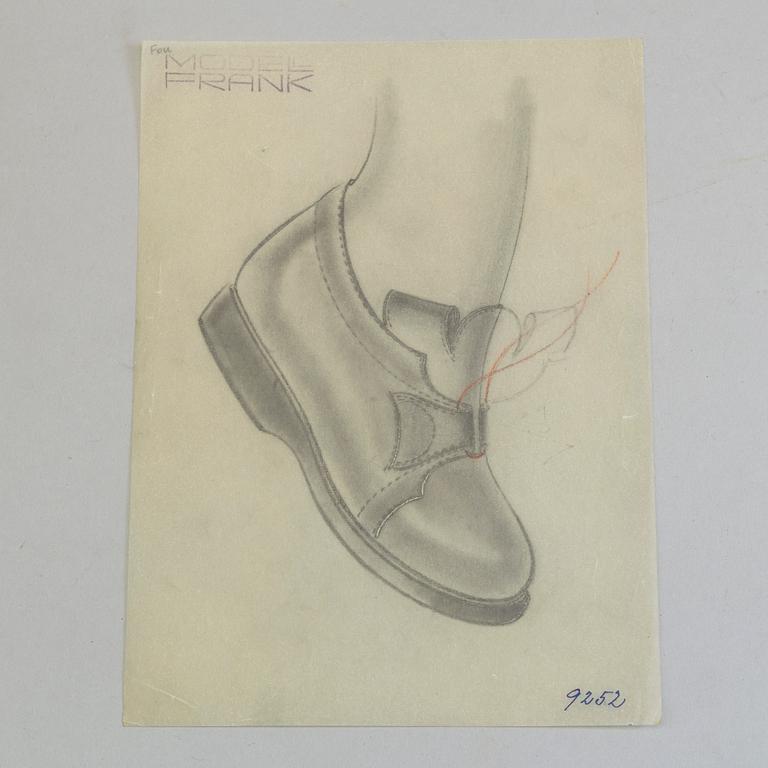 Around 800 drawings of shoes, 1940's.