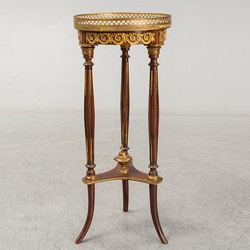 An early 20th century table.