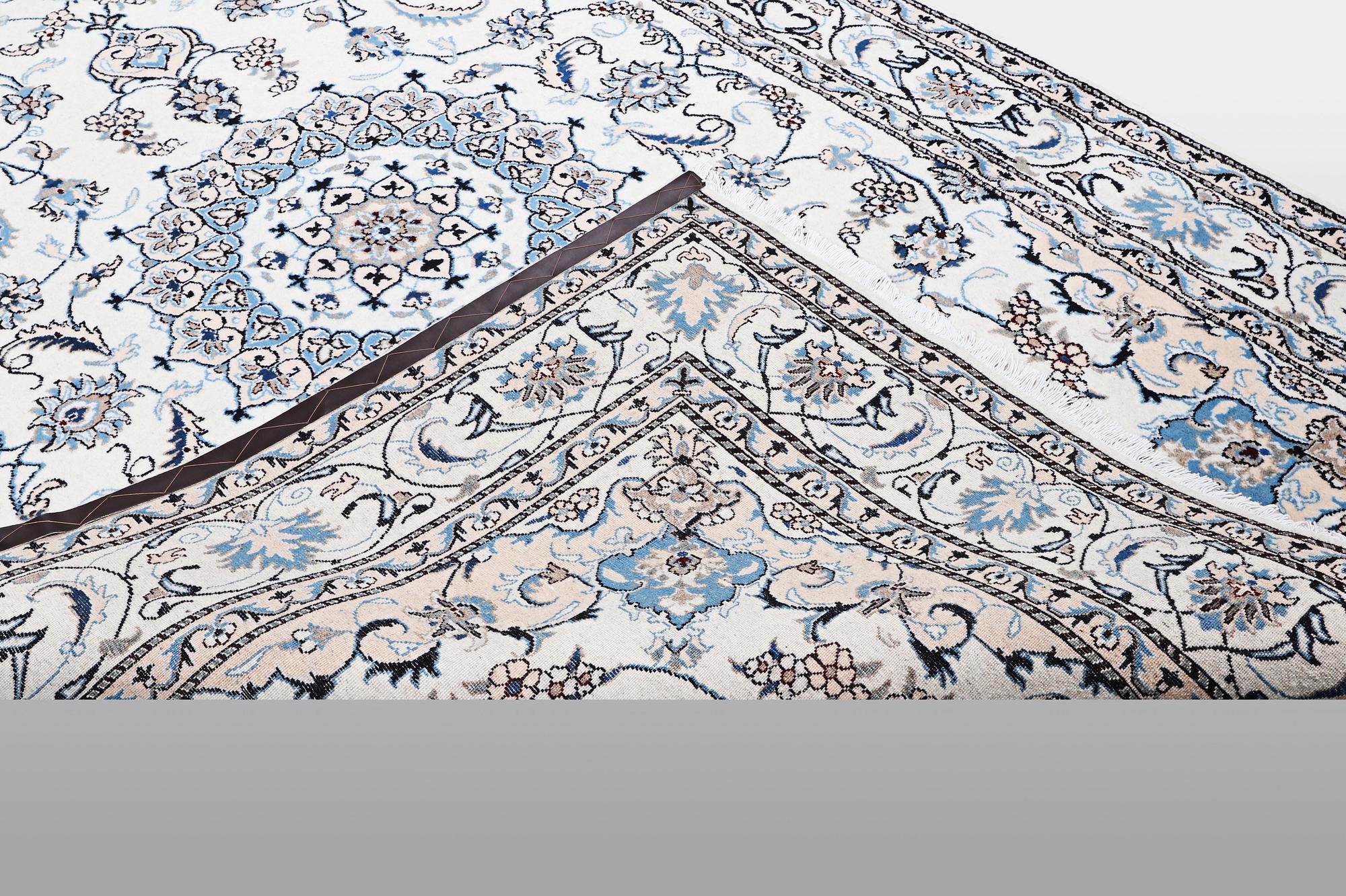 Matto, Nain, part silk, 9 LAA, ca 318 x 196.