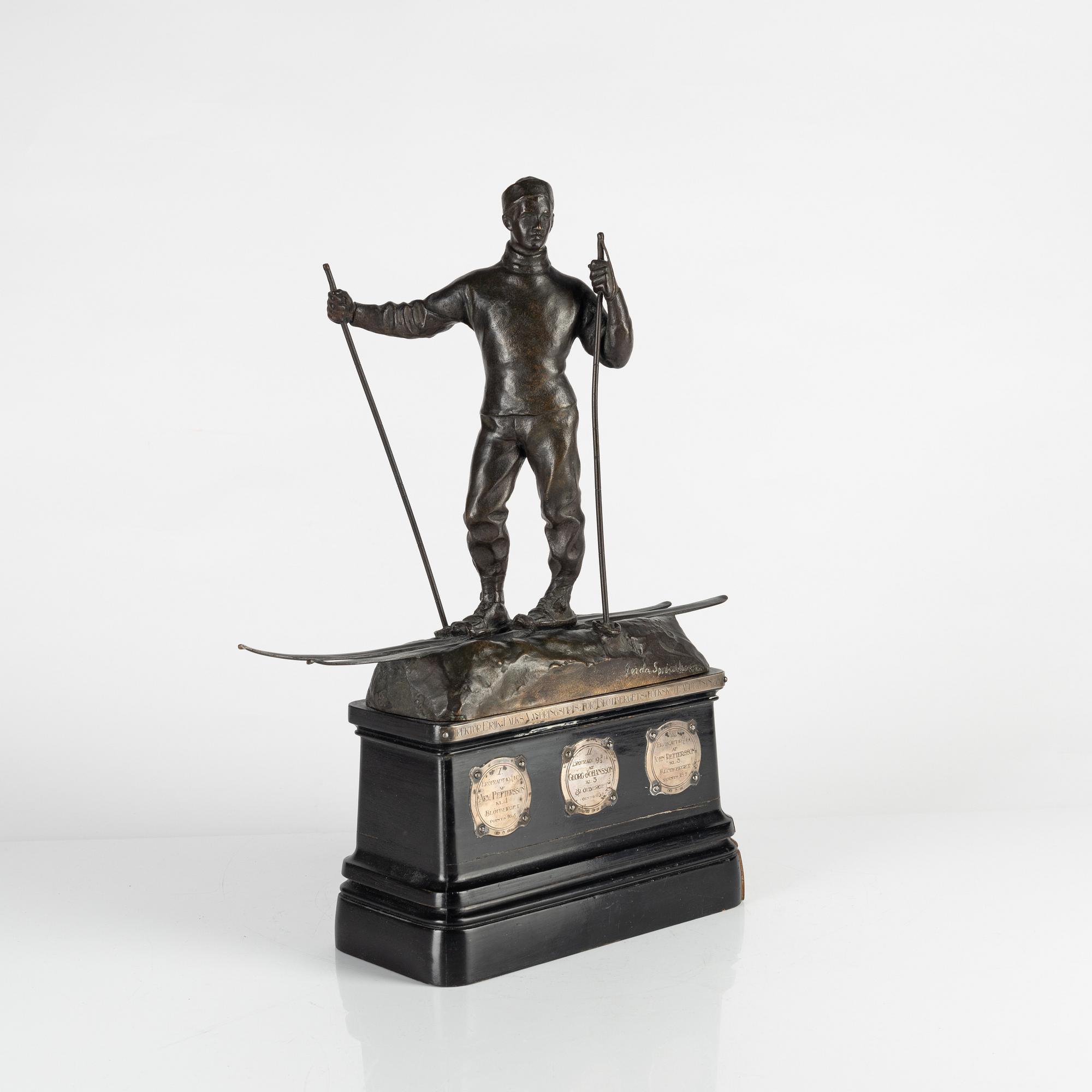 Gerda Sprinchorn, sculpture. Signed. Bronze, total height 39 cm.
