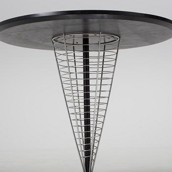 VERNER PANTON, bord, "Cone-table", Fritz Hansen, 1980-tal.