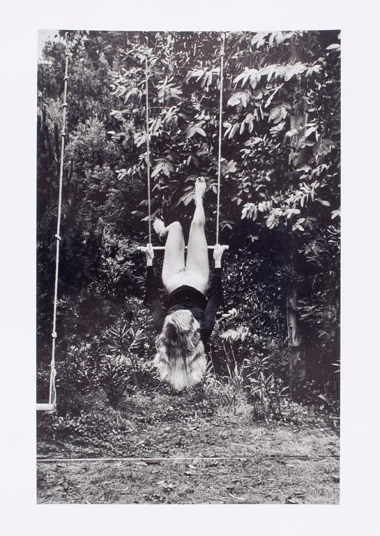 HELMUT NEWTON, offsetlitografi, special collection, Croix-Valmer, 1976. Handsign.