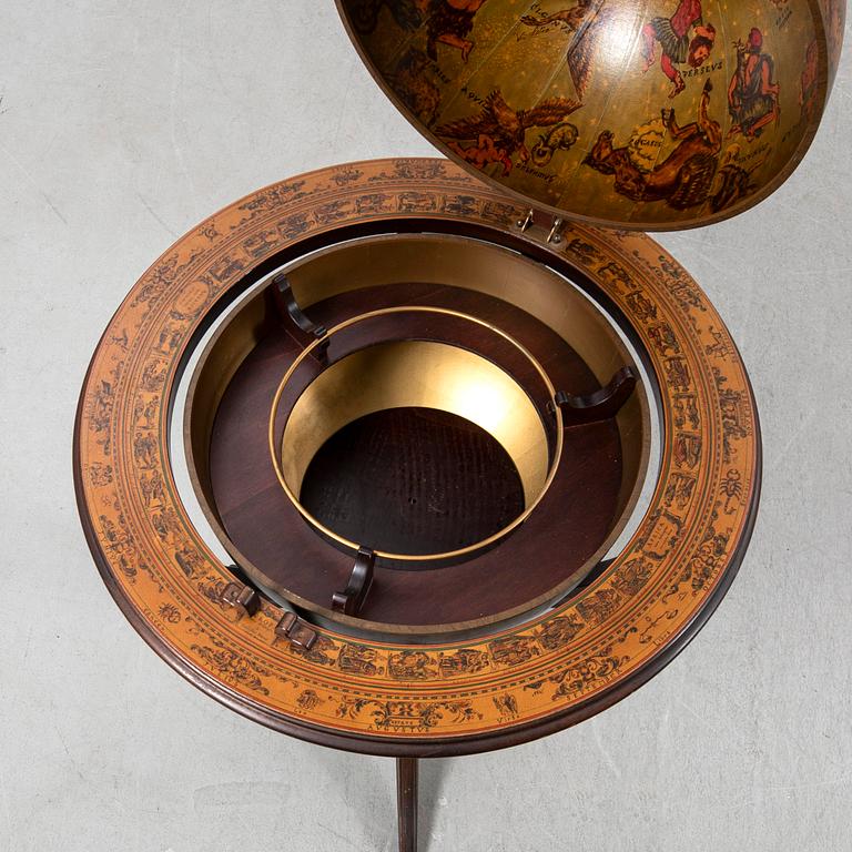 Barglob, late 20th century.